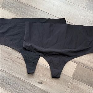Seamless Black Thong Panties - Invisible Smooth Fit Control Top Thong